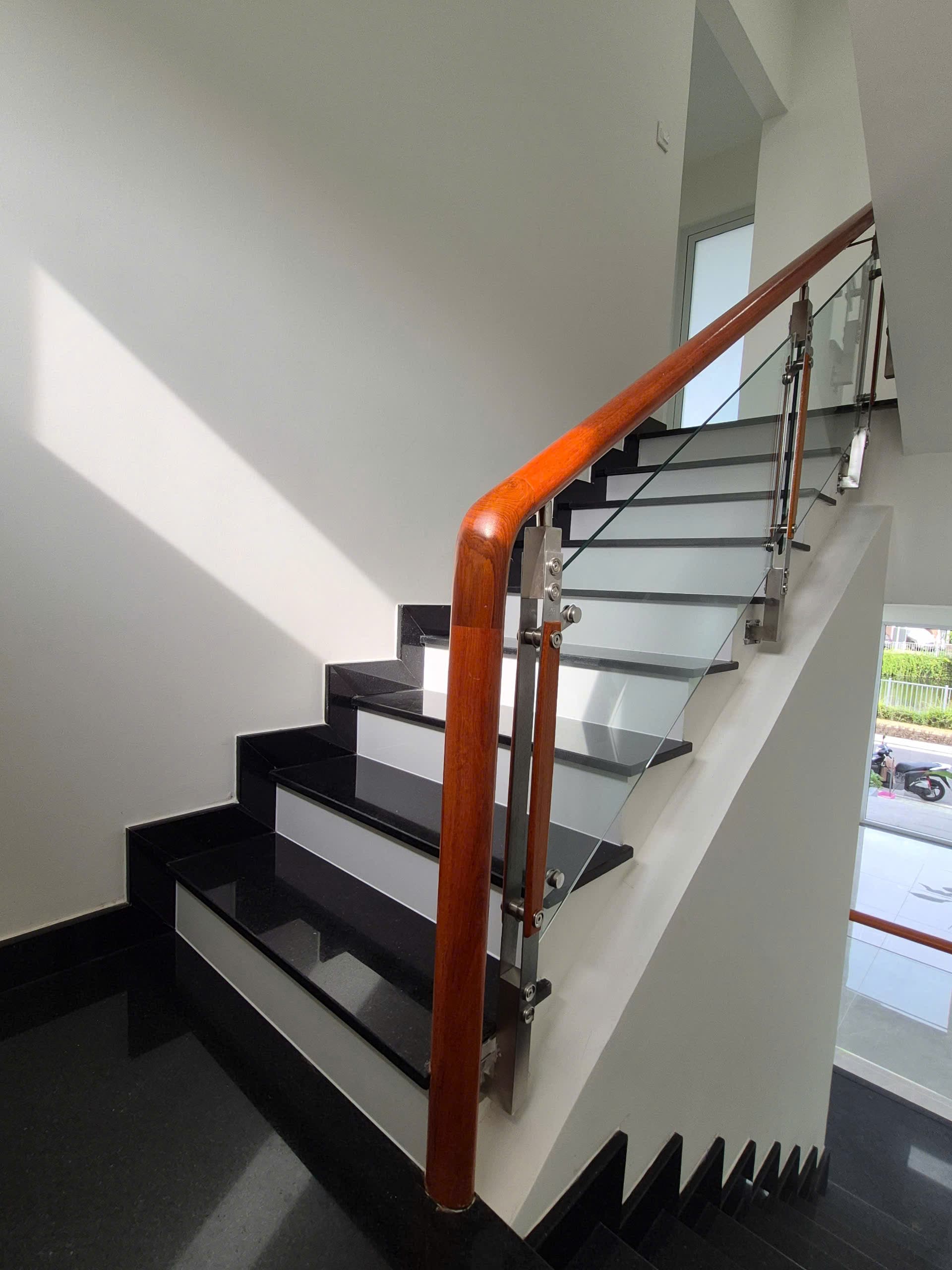 Công trình B108: hình 16 trong 32 ảnh thi công