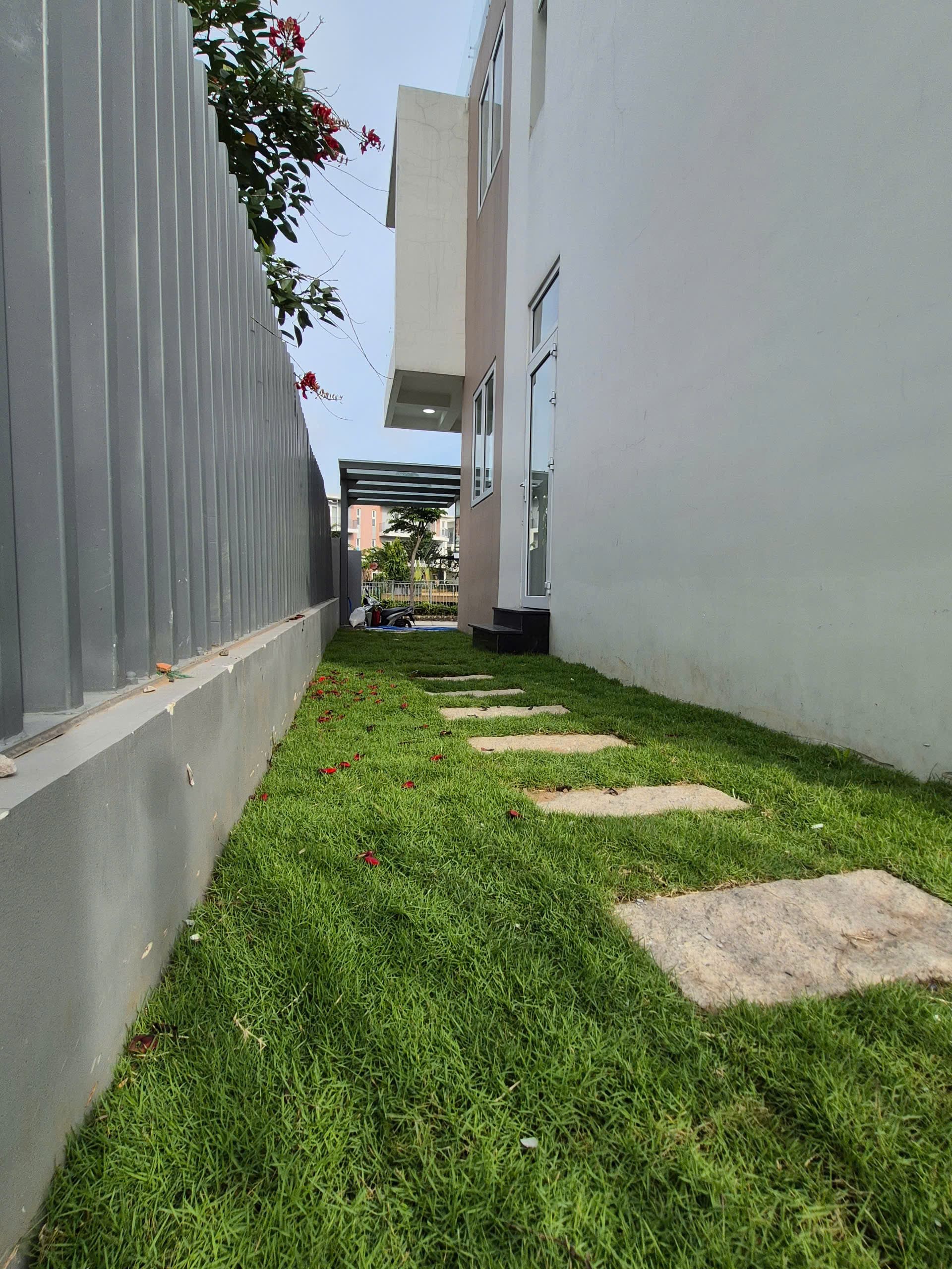 Công trình B108: hình 22 trong 32 ảnh thi công