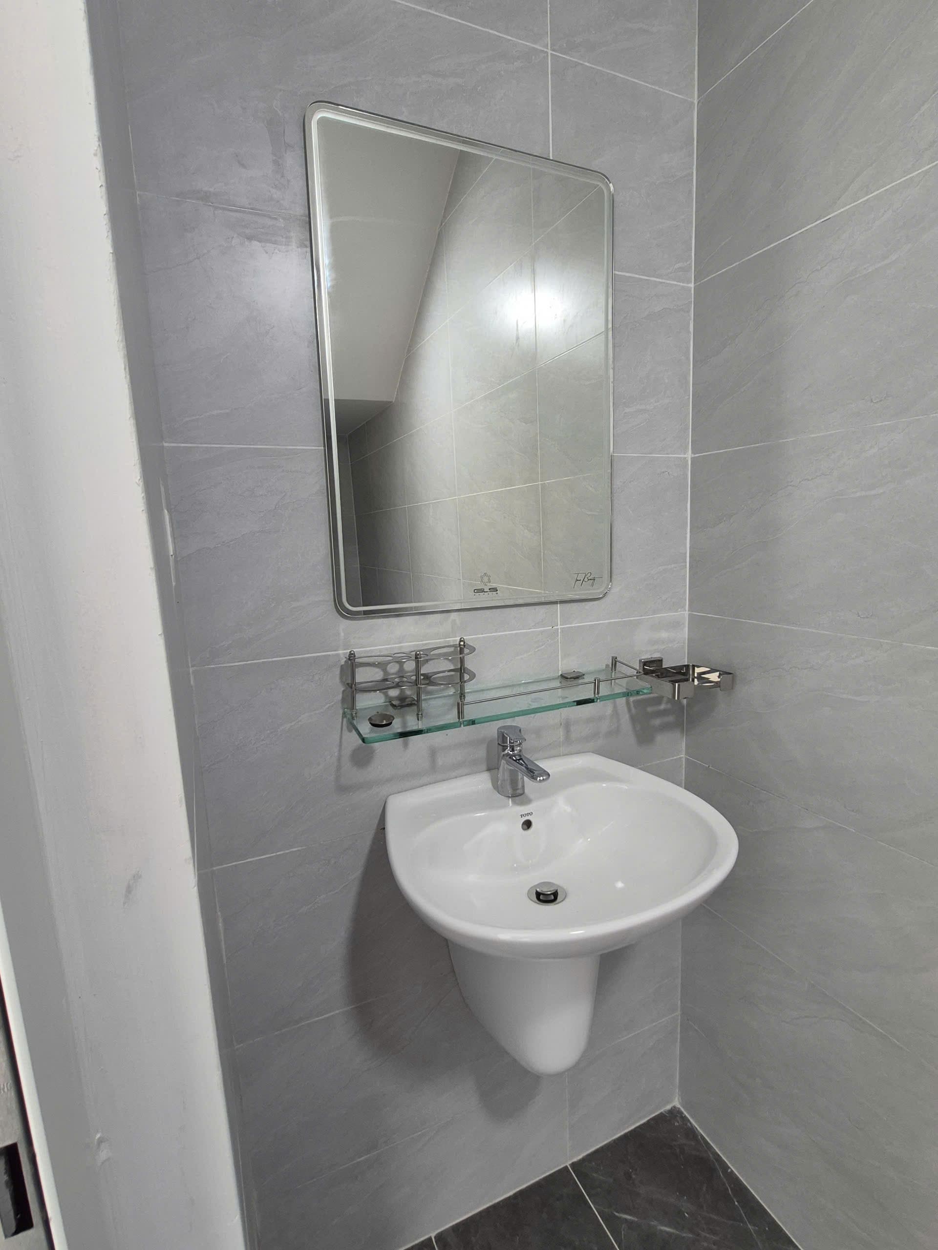 Công trình B108: hình 25 trong 32 ảnh thi công