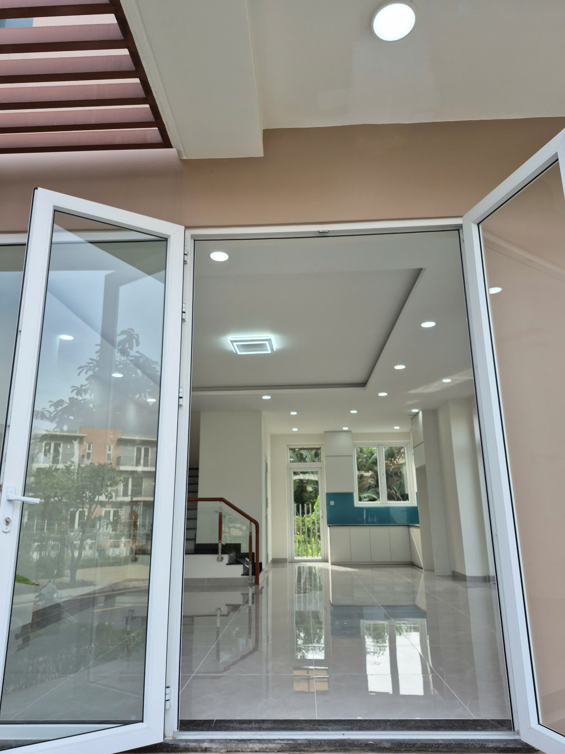 Công trình B108: hình 28 trong 32 ảnh thi công